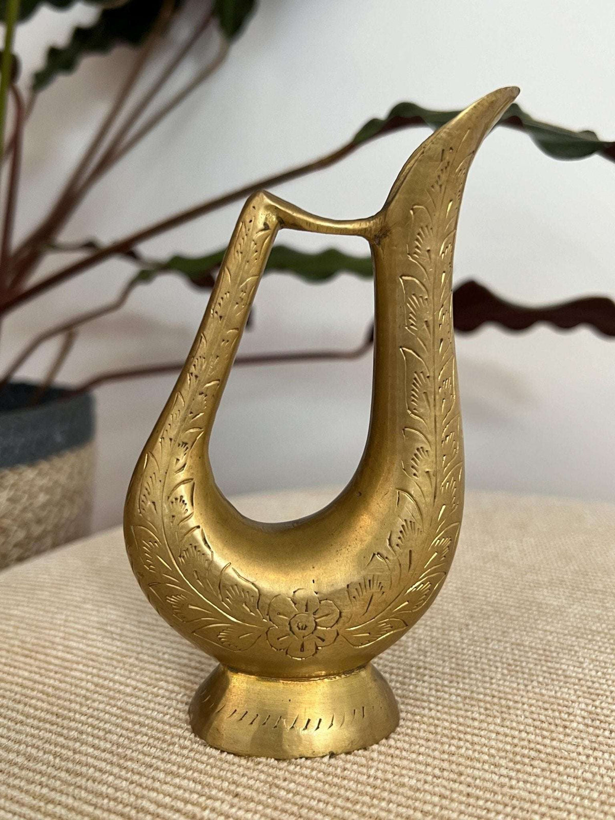 Vintage etched brass lyre bud vase on a pedestal foot, photo 5 of 10