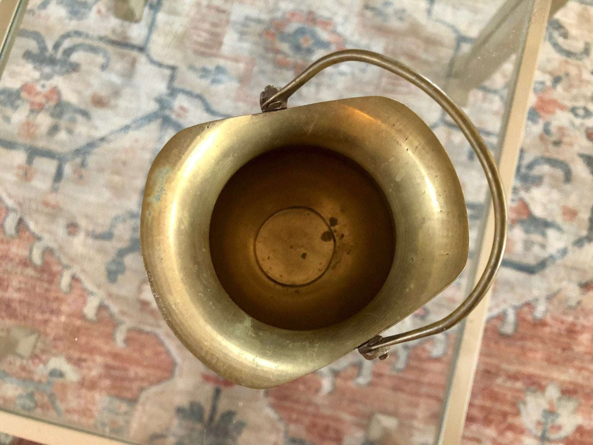 Small brass pail with lion head handle mounts, photo 9 of 10
