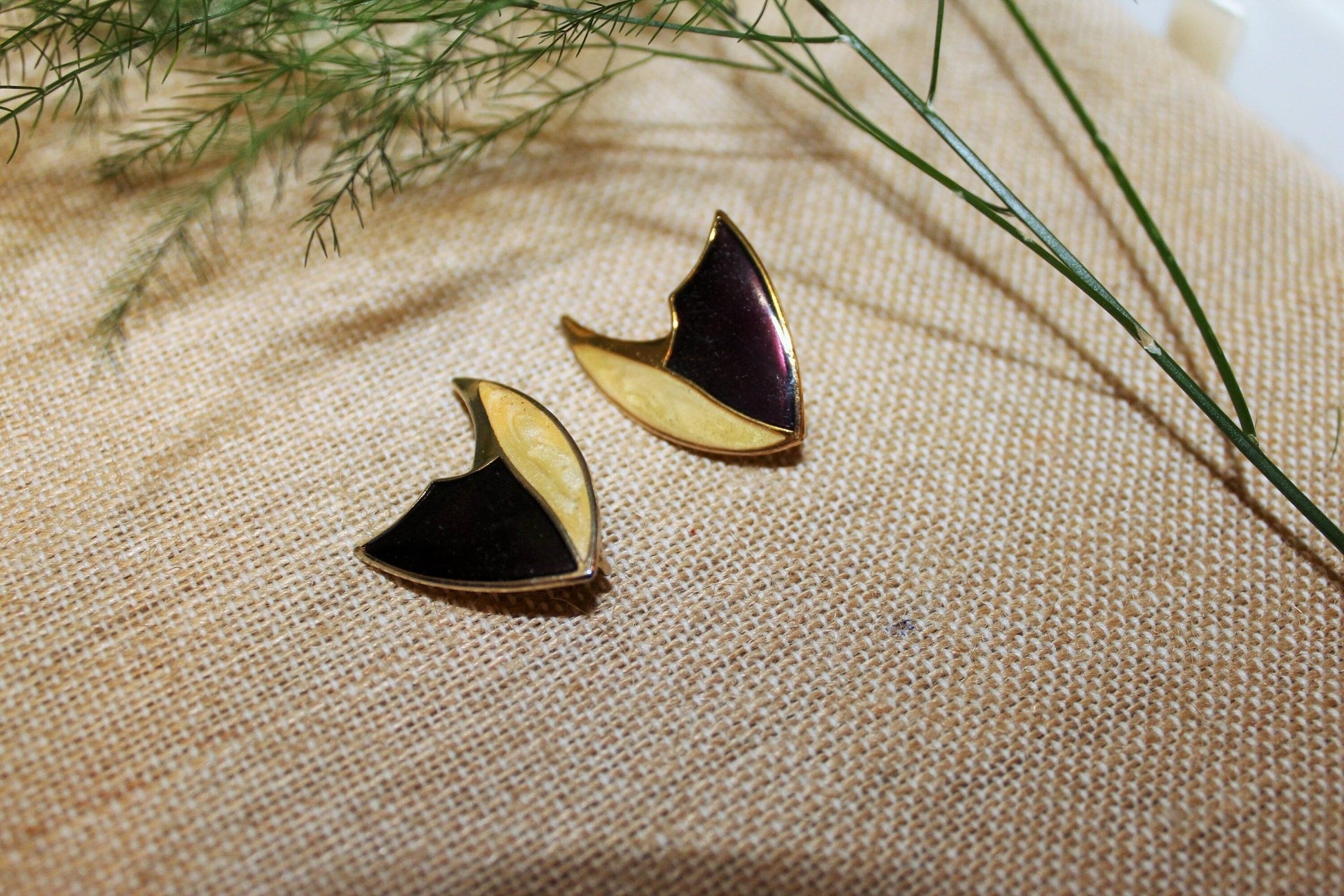 Vintage Gold, Beige& Burgundy Triangular Clip - on Earrings, Costume Earrings, 80s, 90s - Loom Vintage