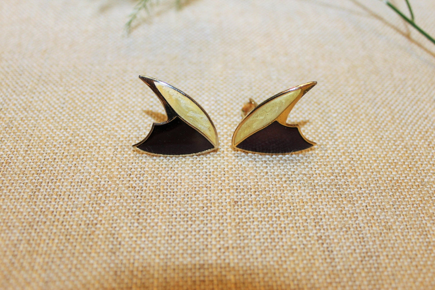 Vintage Gold, Beige& Burgundy Triangular Clip - on Earrings, Costume Earrings, 80s, 90s - Loom Vintage
