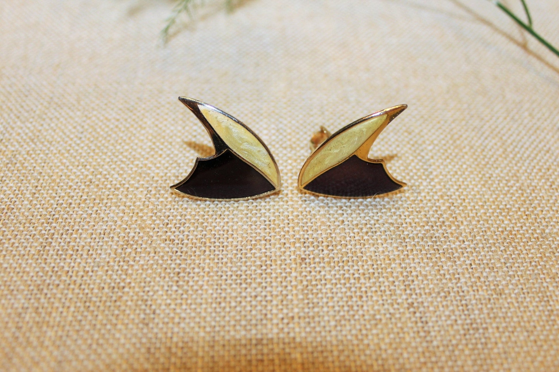 Vintage Gold, Beige& Burgundy Triangular Clip - on Earrings, Costume Earrings, 80s, 90s - Loom Vintage