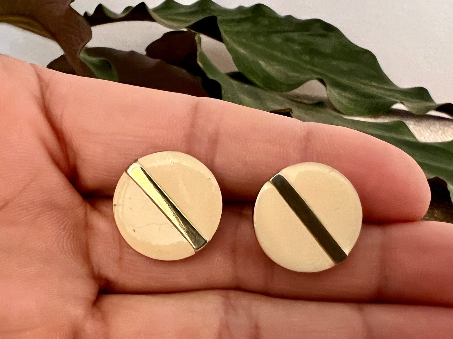 Vintage Gold & Beige Enamel Stud Earrings, Circle 90s Costume Jewelry, Retro 80s, Round Studa - Loom Vintage