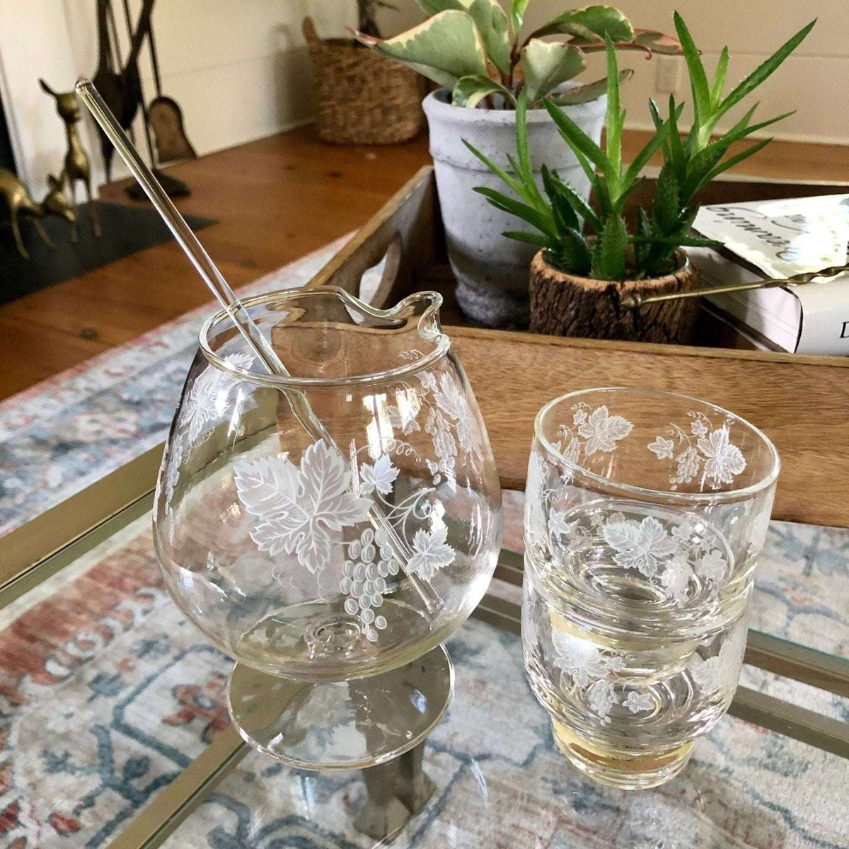 Vintage mid-century grapevine cocktail pitcher set with glass stirrer and 2 glasses, photo 5 of 9