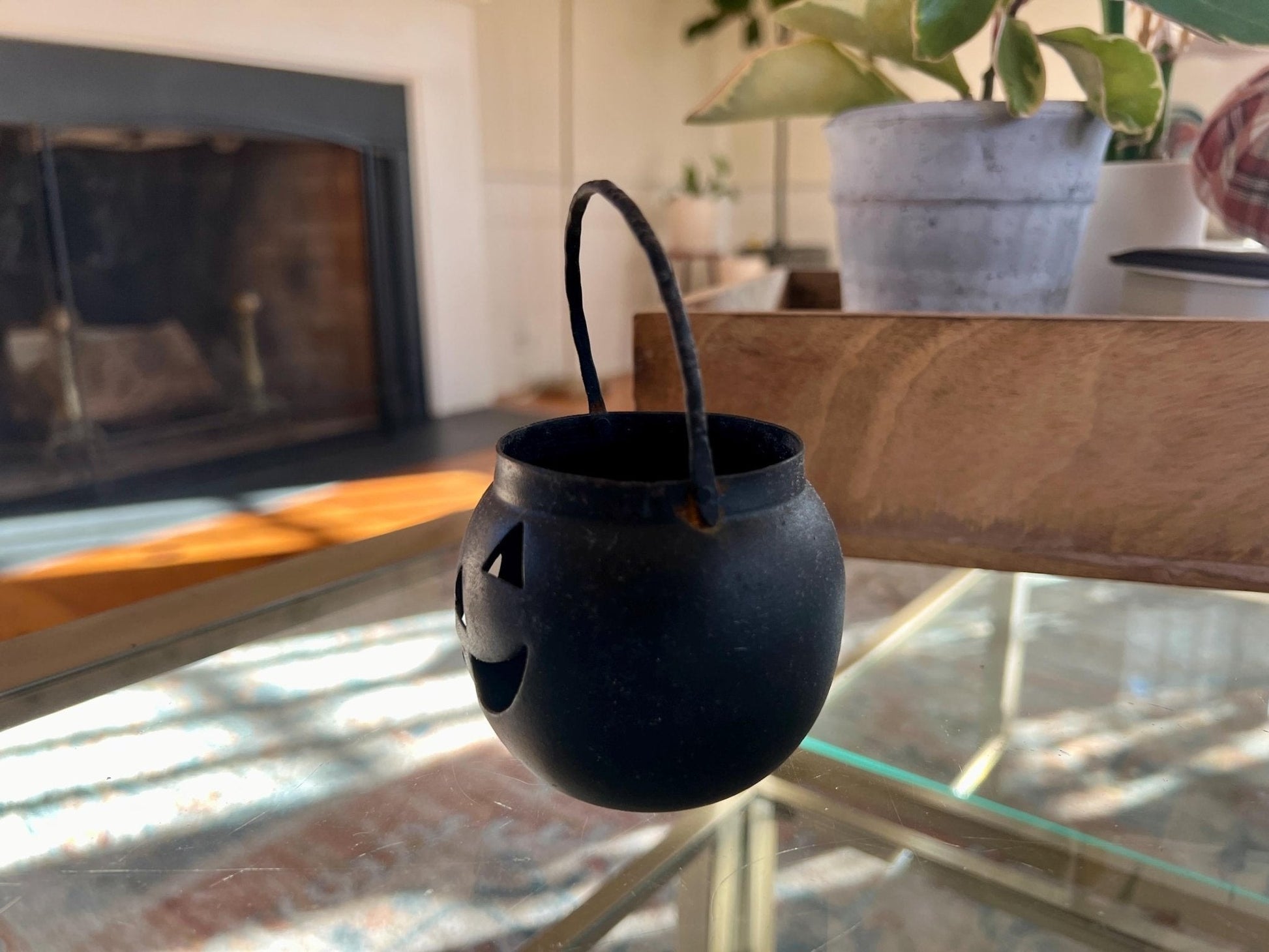 Vintage Hosley USA Metal Pumpkin Jack-o-Lantern Candle Holder – Halloween & Fall Décor - Loom Vintage