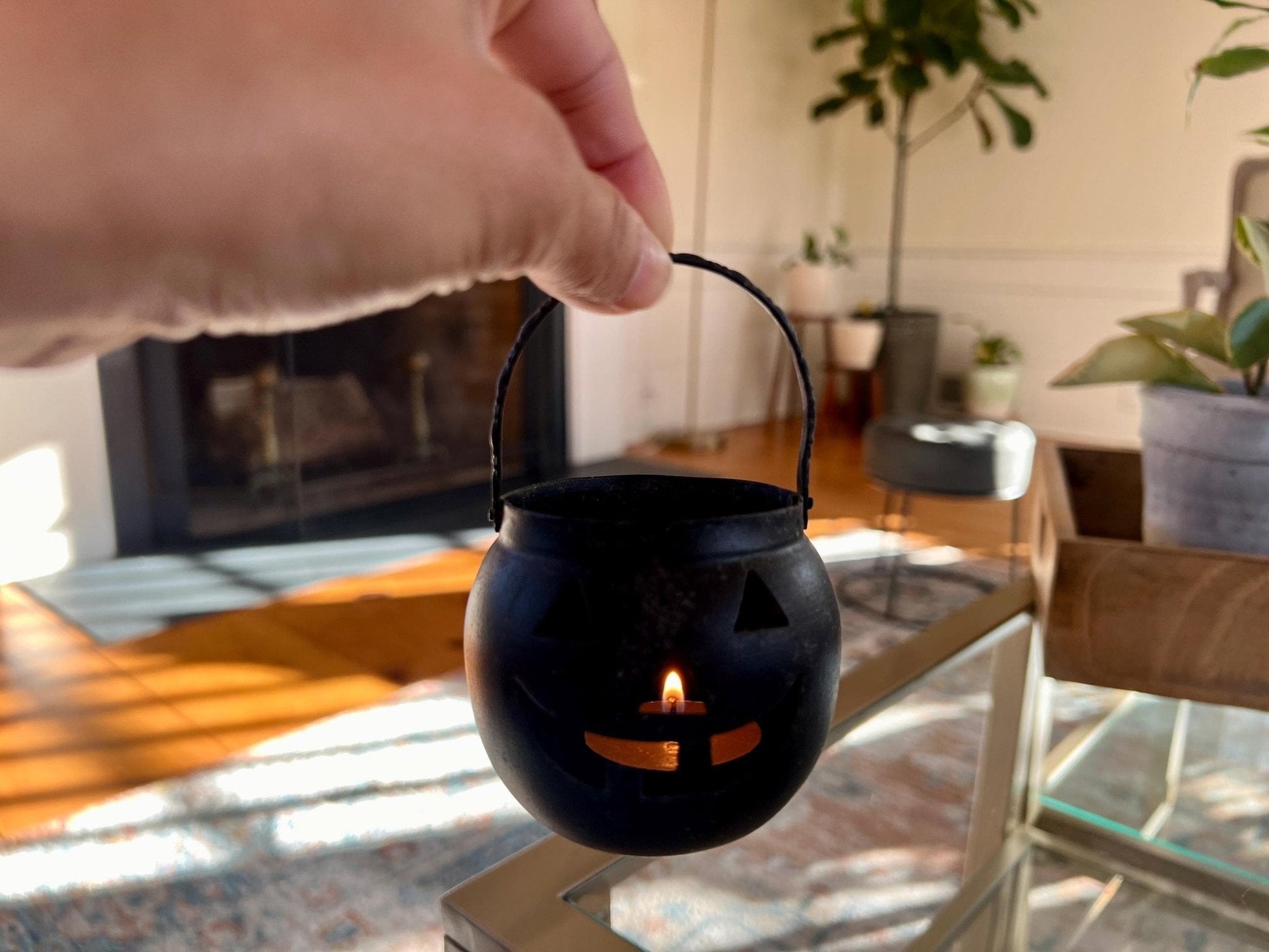 Vintage Hosley USA Metal Pumpkin Jack-o-Lantern Candle Holder – Halloween & Fall Décor - Loom Vintage