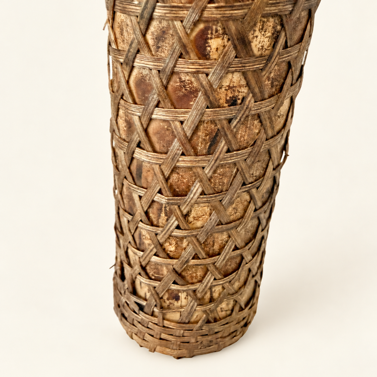 Vintage Japanese woven bamboo hanging ikebana basket, photo 9 of 9