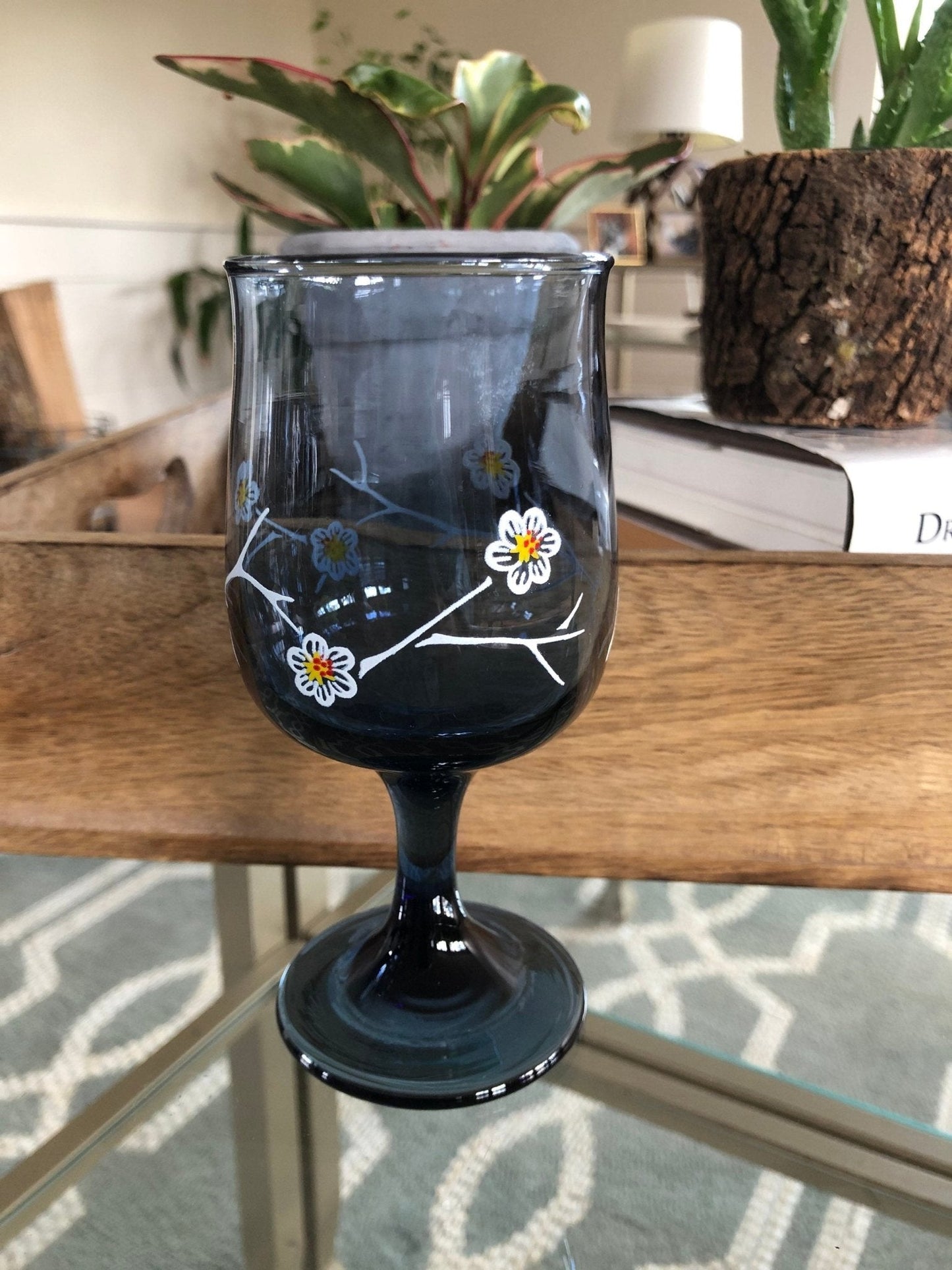Vintage Libbey Glass Smoky Blue Daisy Dogwood Wine Glass, 8 oz. Goblet Set of 4, Smoke Blue with White Flower Design LRS10 - Loom Vintage
