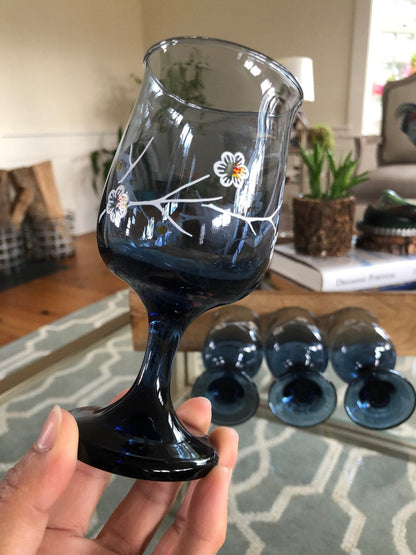 Vintage Libbey Glass Smoky Blue Daisy Dogwood Wine Glass, 8 oz. Goblet Set of 4, Smoke Blue with White Flower Design LRS10 - Loom Vintage