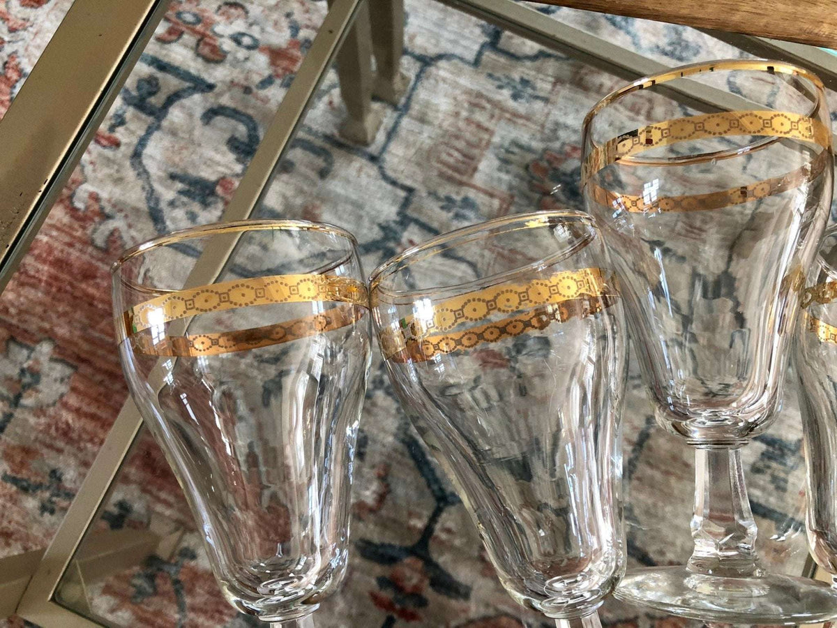 Vintage mid-century gold band wine glasses with white geometric pattern, set of 4, photo 9 of 10
