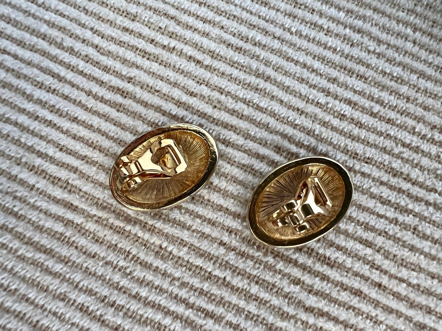 Vintage Mod Black & Gold Geometric Earrings, Clip - on Costume Earrings, Fashion Jewelry - Loom Vintage