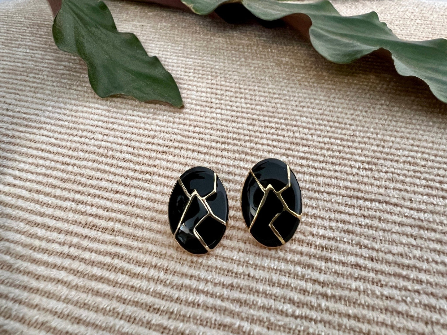 Vintage Mod Black & Gold Geometric Earrings, Clip - on Costume Earrings, Fashion Jewelry - Loom Vintage