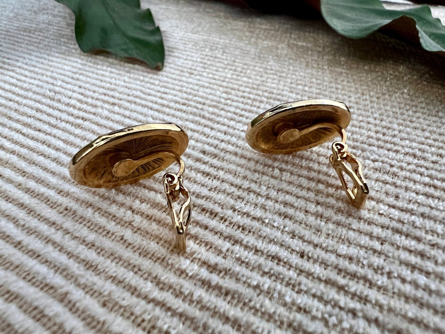 Vintage Mod Black & Gold Geometric Earrings, Clip - on Costume Earrings, Fashion Jewelry - Loom Vintage