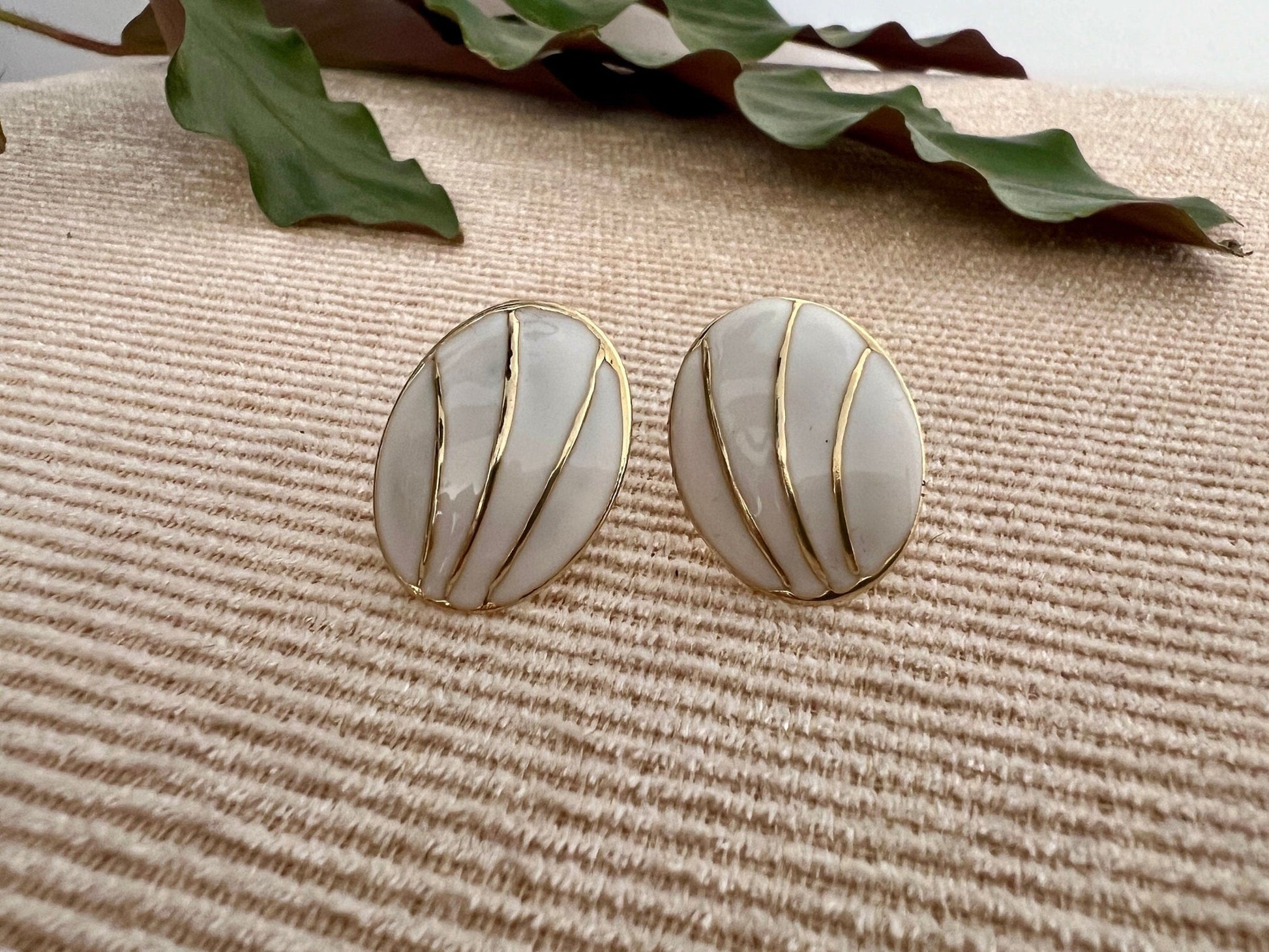 Vintage Mod White & Gold Geometric Earrings, Clip - on Costume Earrings, Fashion Jewelry - Loom Vintage