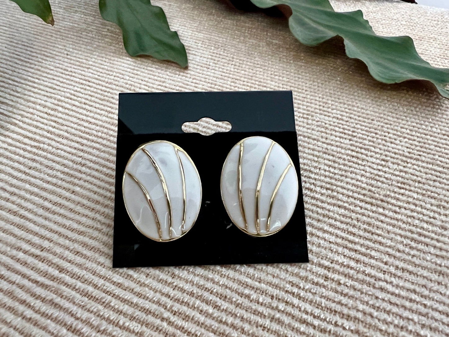 Vintage Mod White & Gold Geometric Earrings, Clip - on Costume Earrings, Fashion Jewelry - Loom Vintage