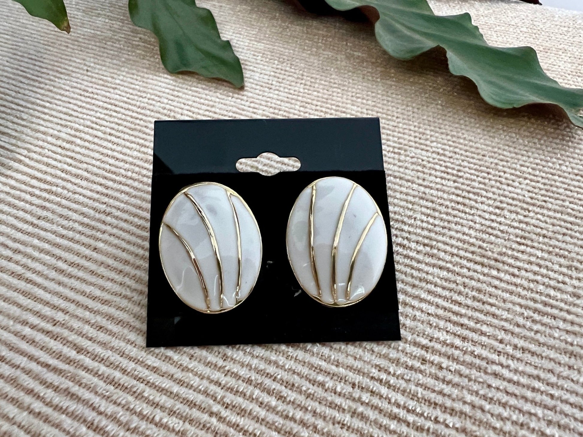 Vintage Mod White & Gold Geometric Earrings, Clip - on Costume Earrings, Fashion Jewelry - Loom Vintage