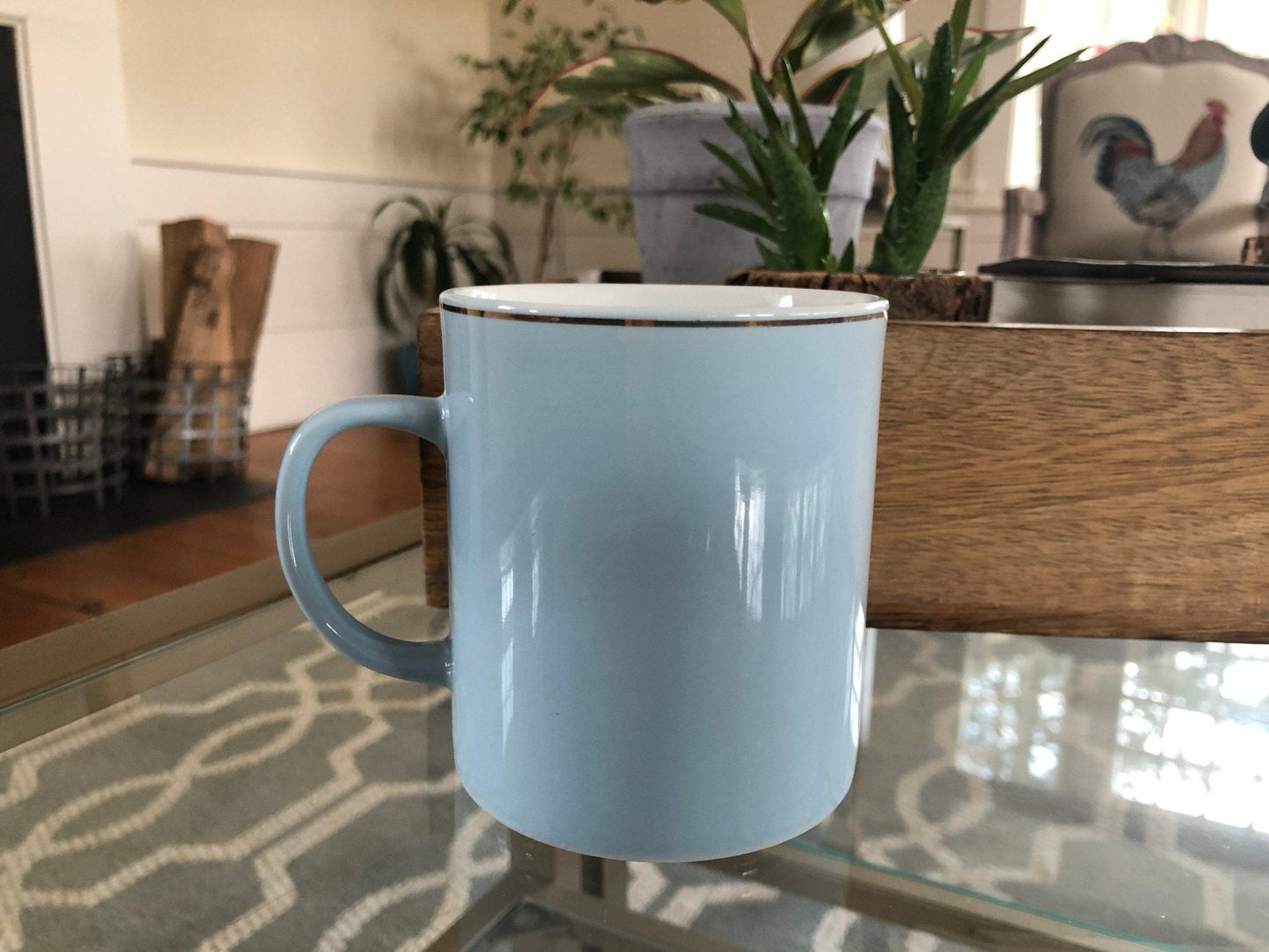 Vintage Niagara Falls CANADA Coffee/Tea Mug with Beautiful Falls Scene and in Exceptional Condition - Loom Vintage