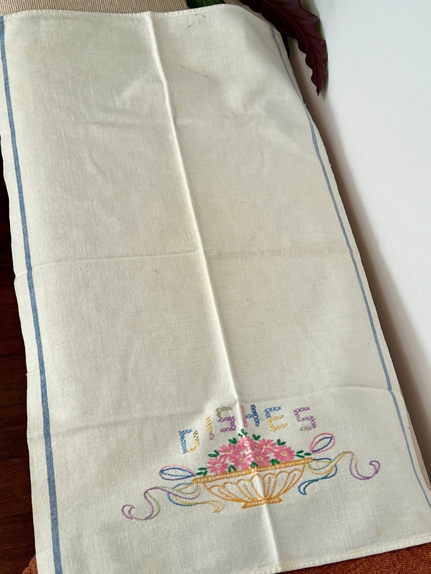 Vintage Petit Point Linen Hand - Embroidered Kitchen Towels, Embroidery Dish Towels, Table Linens, Apple, Basket Stitch - Loom Vintage