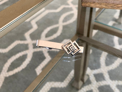 Vintage set of SWANK Cufflinks and Tie Clip / Tie Bar - Loom Vintage