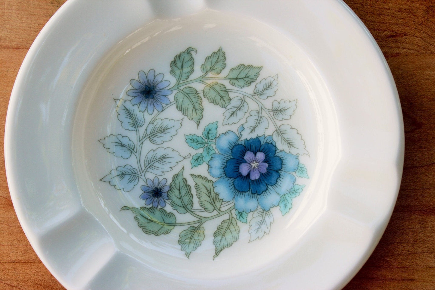 Vintage Wedgewood Floral Ashtray, Clementine Trinket Tray, Ring/Jewelry Dish, Bone China, England - Loom Vintage