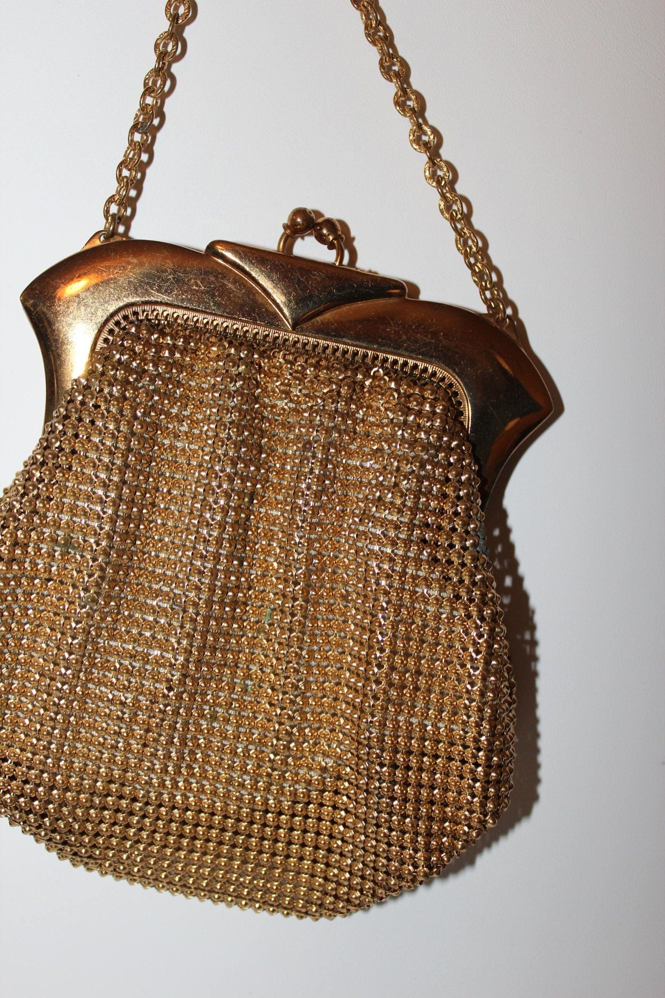 Vintage Whiting and Davis Gold Mesh Classic Handbag Purse 1940s Art Deco - Loom Vintage