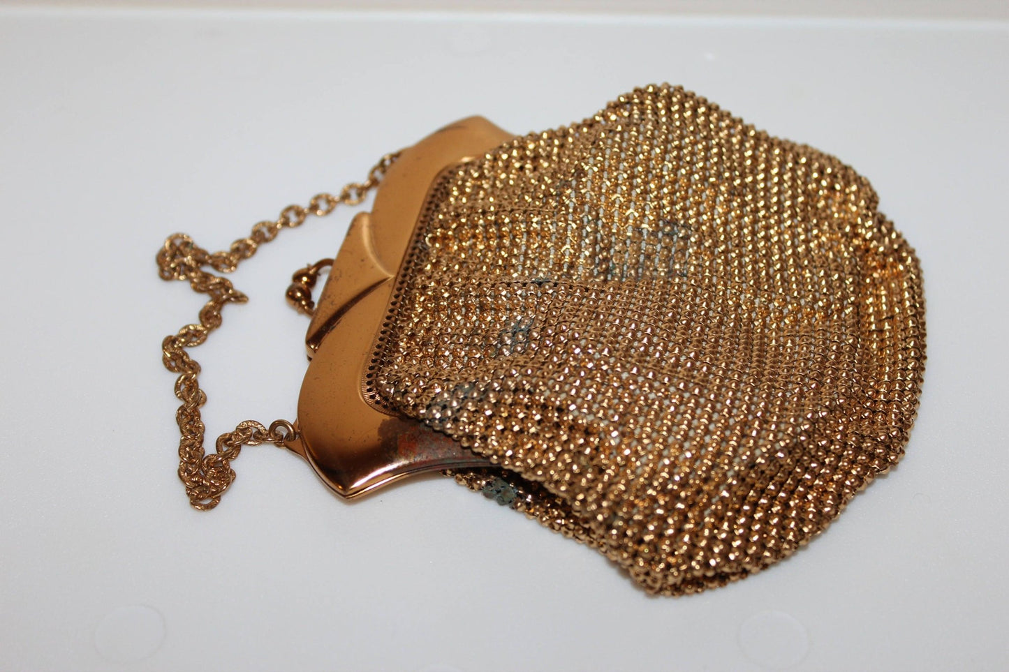 Vintage Whiting and Davis Gold Mesh Classic Handbag Purse 1940s Art Deco - Loom Vintage