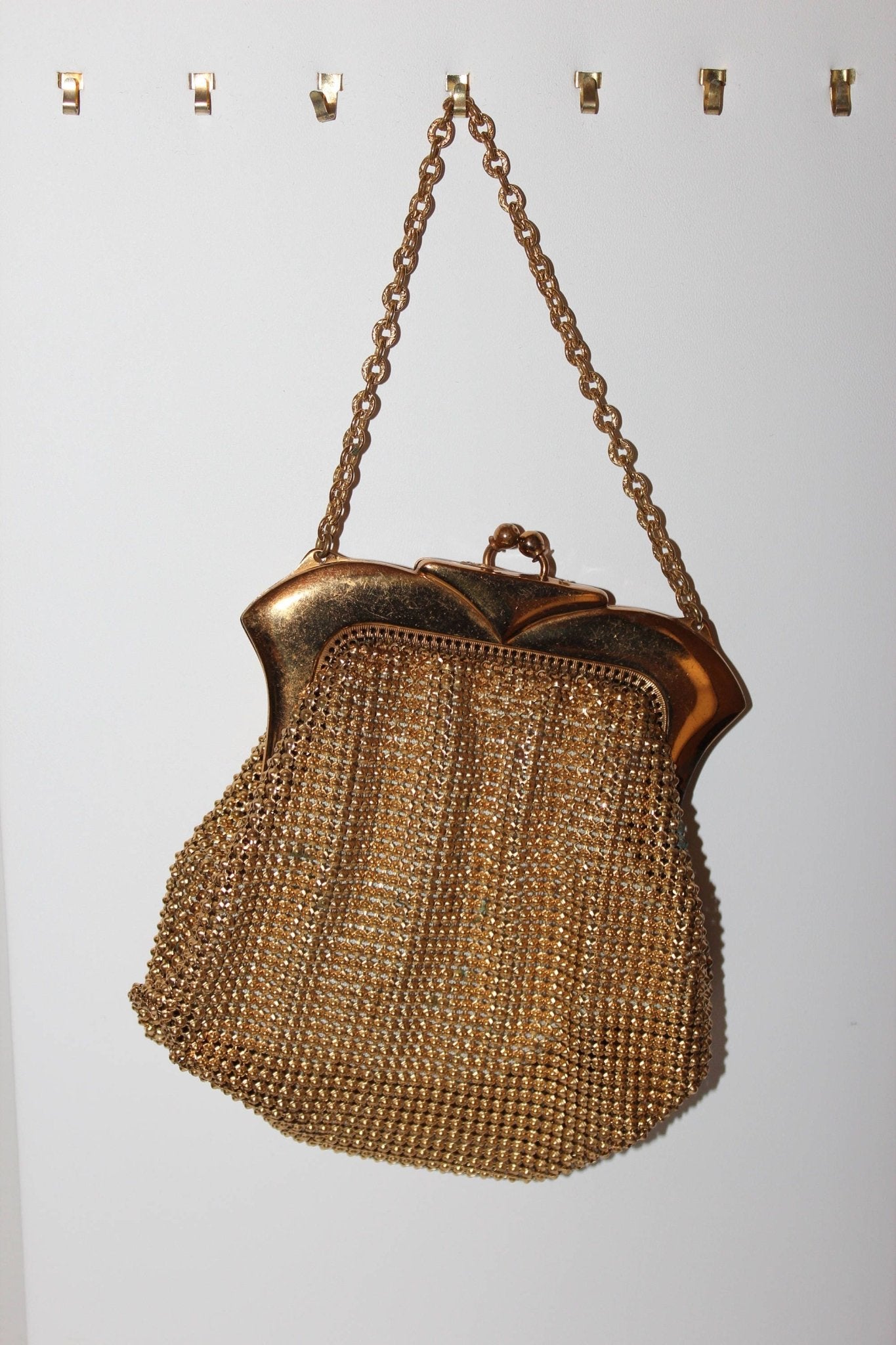 Vintage Whiting and Davis Gold Mesh Classic Handbag Purse 1940s Art Deco - Loom Vintage