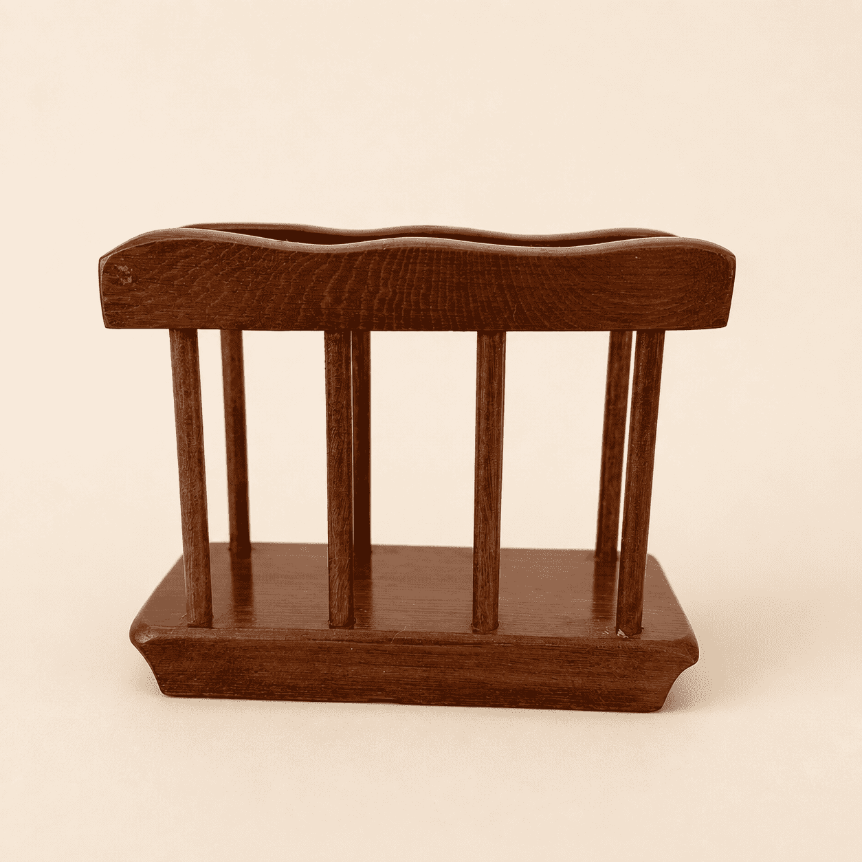 Side view of the vintage wood napkin holder