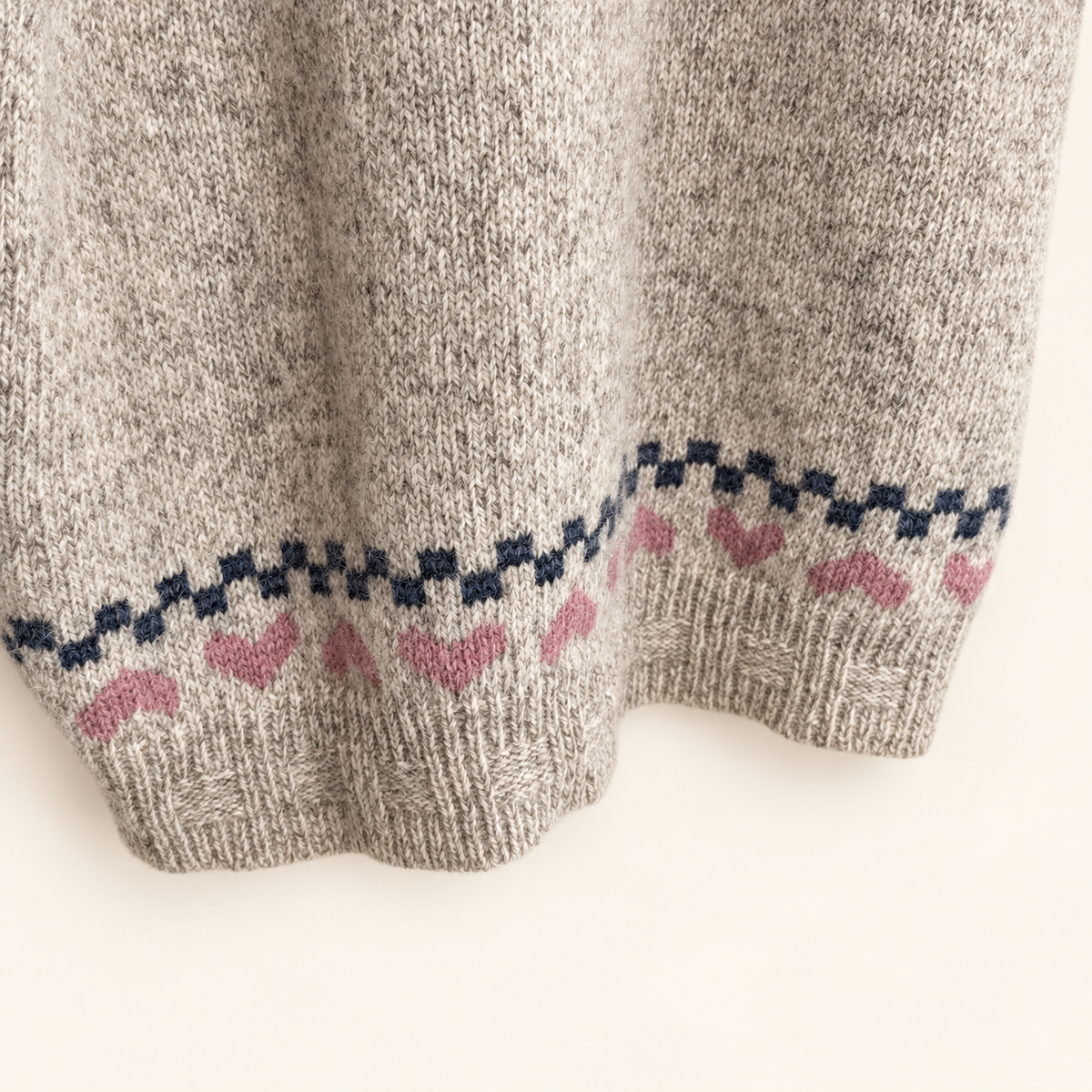 Vintage Woolrich Woman folk sweater, back view