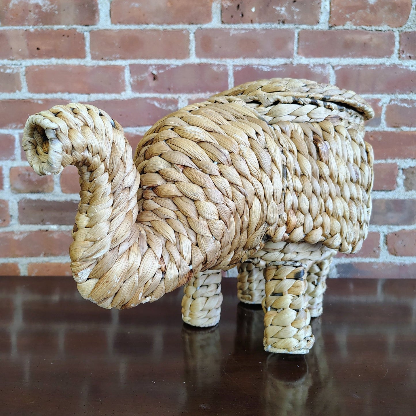 Vintage Woven Elephant Storage Basket with Lid – Natural Fiber Decor - Loom Vintage