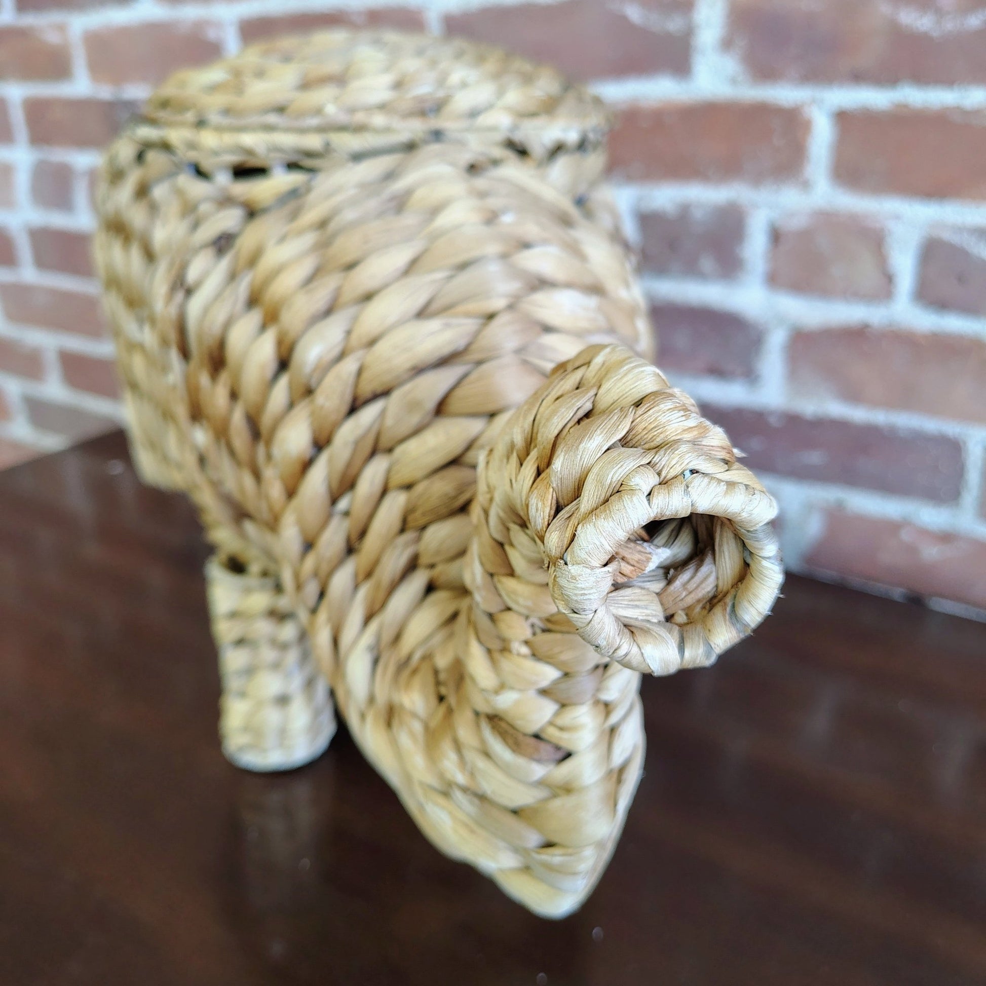 Vintage Woven Elephant Storage Basket with Lid – Natural Fiber Decor - Loom Vintage