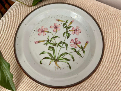 Wild Pink No. 201 Japanese Salad Plates, Set of 4 — Floral, Pink, Green & Yellow, 8" - Loom Vintage