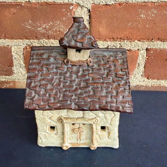 Windy Meadows Pottery Handcrafted Village House by Jan Richardson - Loom Vintage