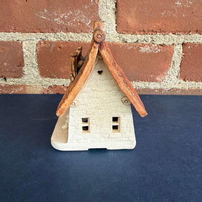 Windy Meadows Pottery Library House by Jan Richardson - Loom Vintage