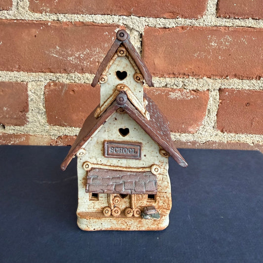 Windy Meadows Pottery Schoolhouse by Jan Richardson, 1990 - Loom Vintage