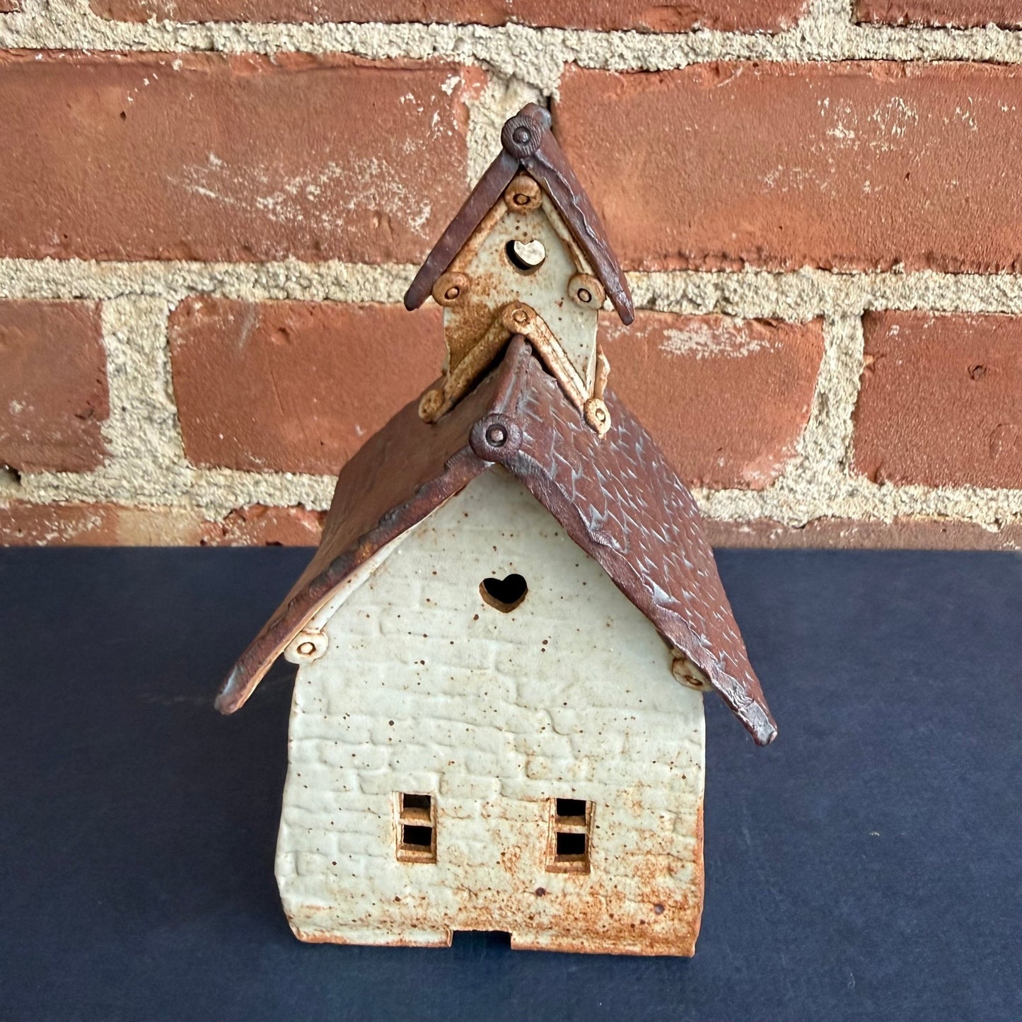 Windy Meadows Pottery Schoolhouse by Jan Richardson, 1990 - Loom Vintage